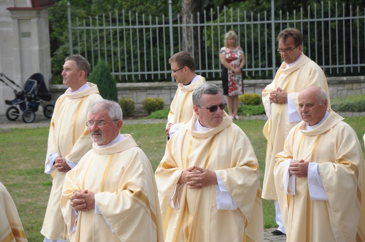 Jubileusz kościoła w Dąbrowie Tarnowskiej