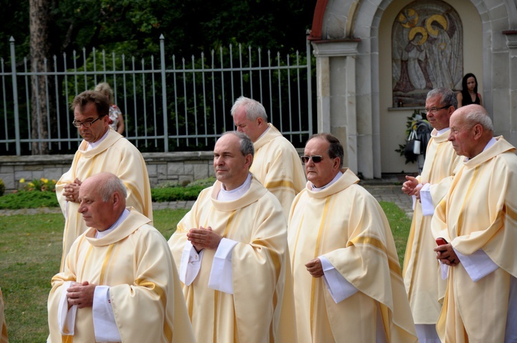 Jubileusz kościoła w Dąbrowie Tarnowskiej