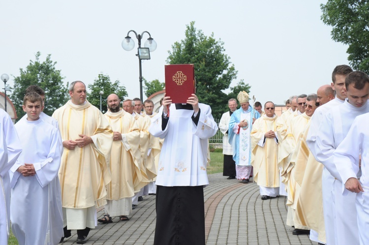 Jubileusz kościoła w Dąbrowie Tarnowskiej