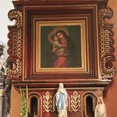 Ołtarz MB Szkaplerznej w kościele w Bednarach
