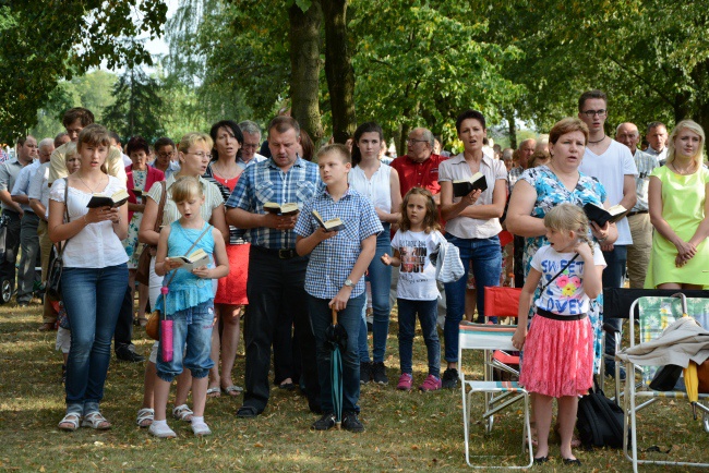 Odpust u św. Anny w Oleśnie