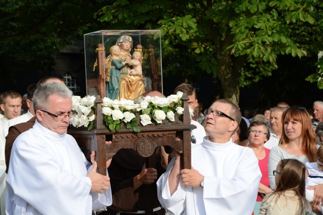 Odpust u św. Anny w Oleśnie