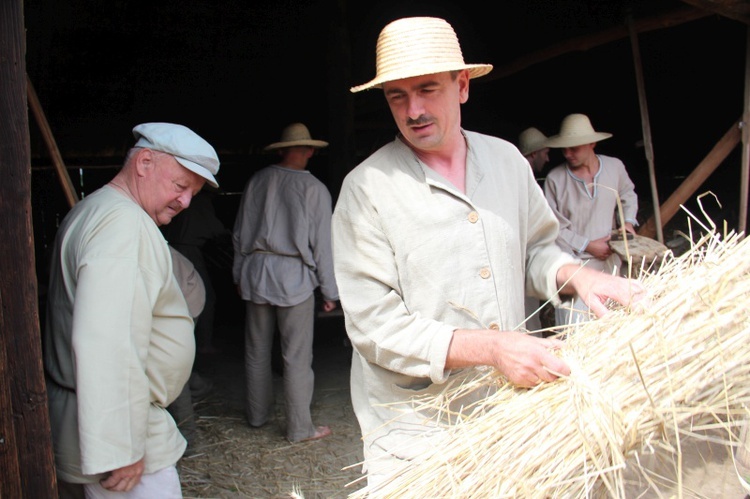 Łowickie Żniwa w skansenie