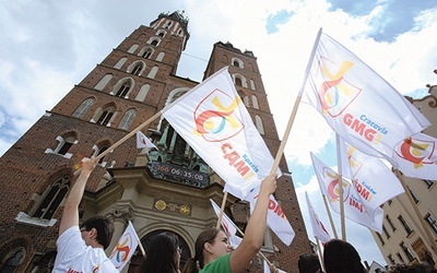  26.07.2015. Kraków. Na wieży bazyliki Mariackiej uruchomiono zegar odmierzający czas do rozpoczęcia Światowych Dni Młodzieży. Potrwają one od 26 do 31 lipca 2016 roku. Ruszyła także rejestracja uczestników,  jako pierwszy zarejestrował się papież Franciszek. 
