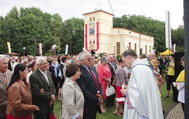  Błogosławieństwo małżonków relikwiami