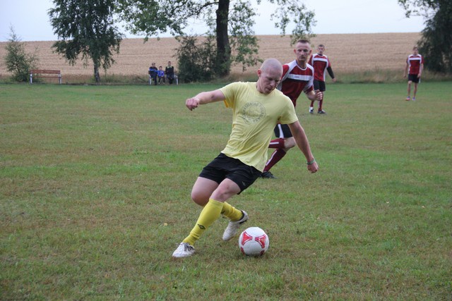 Różaniec i piłka nożna