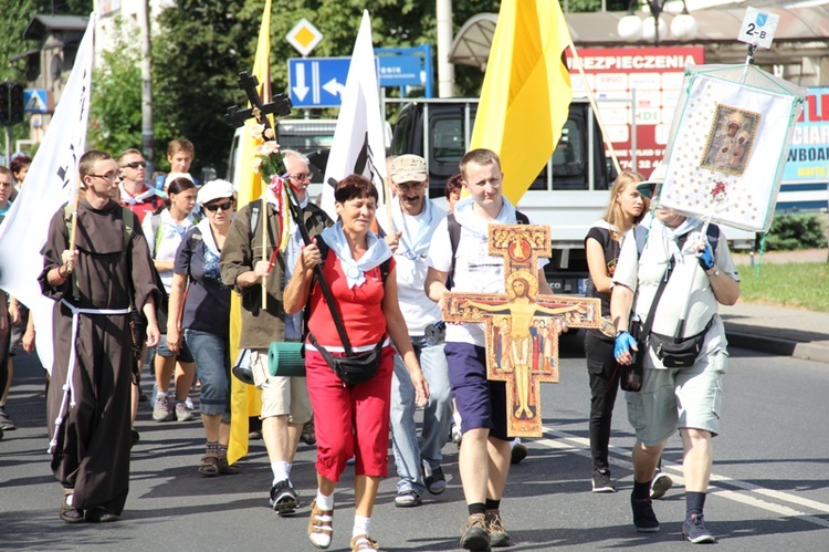 70. Pielgrzymka Rybnicka - dzień pierwszy - wymarsz