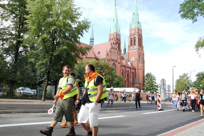 70. Pielgrzymka Rybnicka - dzień pierwszy - wymarsz