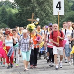 70. Pielgrzymka Rybnicka - dzień pierwszy - w drodze