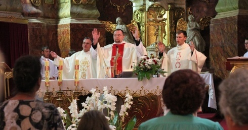 Czternastka wyruszyła