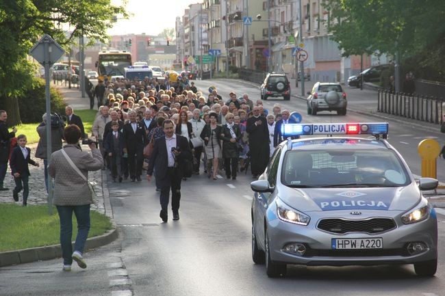 Odsłonięcie pomnika upamiętniającego kard. nominata Ignacego Jeża