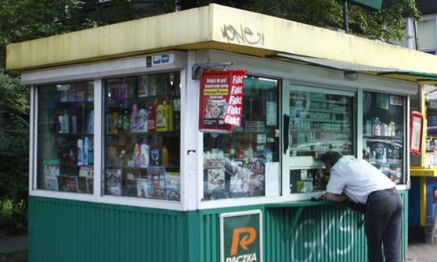 Dziesięć lat - tylko "Gość Niedzielny" w górę