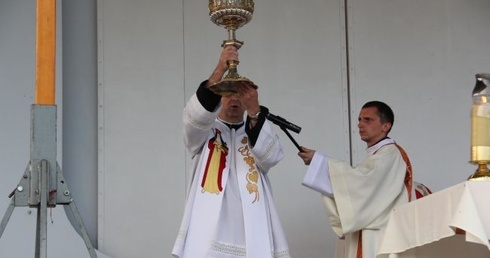 Klej w butach...
