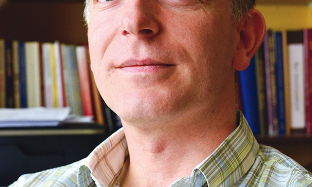 Łatwiej paść na kolana 