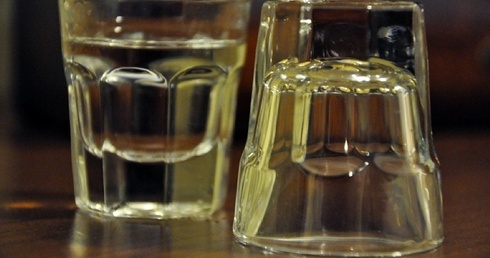 Za tych, którymi rządzą kieliszek czy laptop