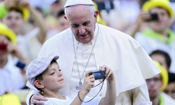Papieskie nieszpory z ministrantami