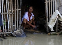 Birma: apel o pomoc powodzianom
