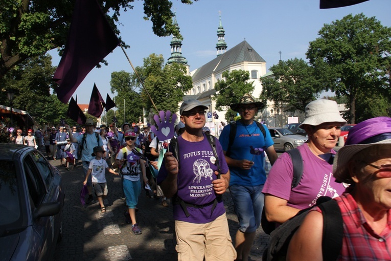 Łowicz - wyjście na pielgrzymi szlak