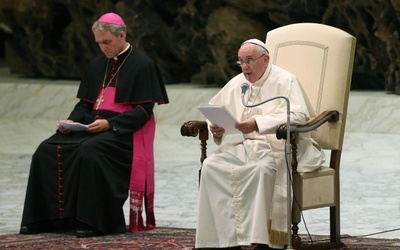 Papież broni męczenników za wiarę