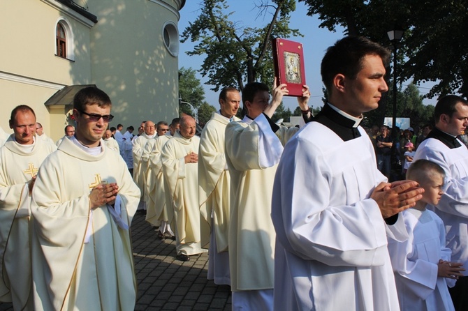 24. Piesza Pielgrzymka Diecezji Bielsko-Żywieckiej na Jasną Górę - w Hałcnowie