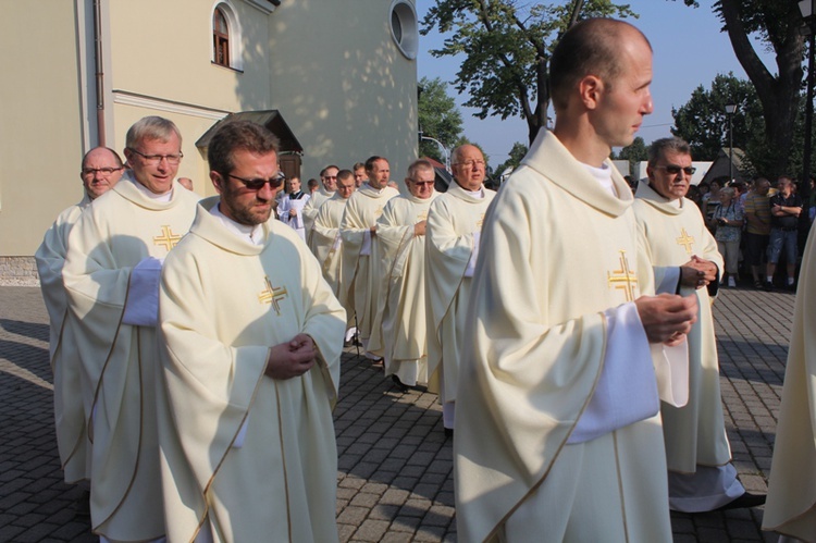 24. Piesza Pielgrzymka Diecezji Bielsko-Żywieckiej na Jasną Górę - w Hałcnowie