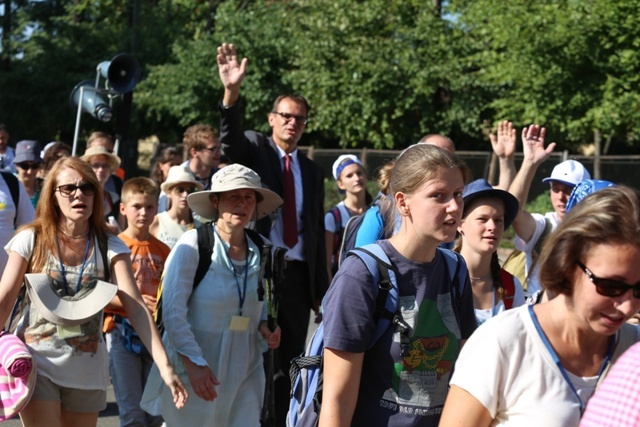 14. Pielgrzymka Dekanatu Czechowickiego w drodze na Jasną Górę