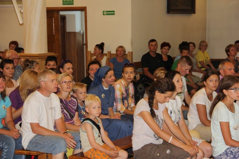 Msza św. w Wysokienicach