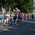 Opoczyńska kolumna pieszej pielgrzymki diecezji radomskiej