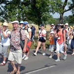 Opoczyńska kolumna pieszej pielgrzymki diecezji radomskiej