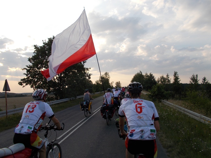 Pierwszy tydzień wyprawy "Radość Życia" NINIWA Team