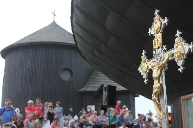 Dzielenie wiarą nad Śnieżką