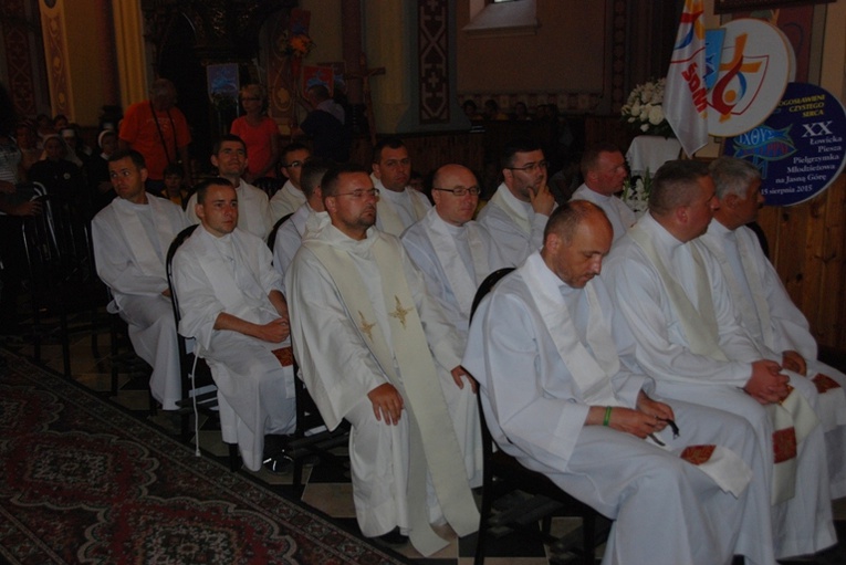 Msza św. w Longinówce