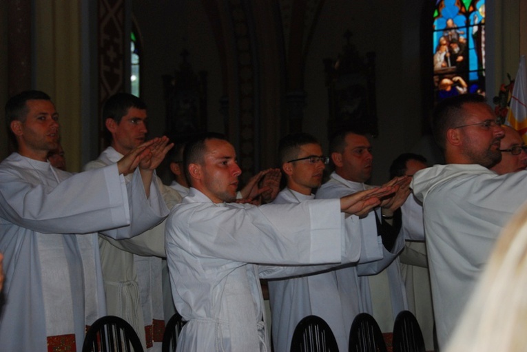 Msza św. w Longinówce