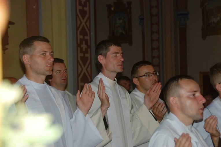Msza św. w Longinówce