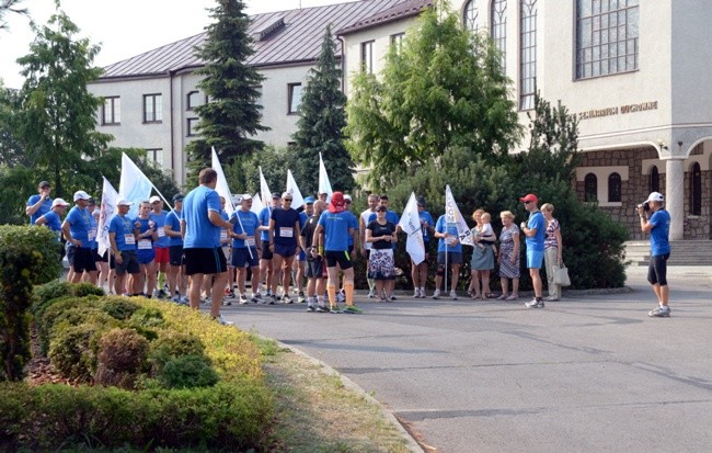 Pielgrzymka biegowa z Radomia na Jasną Górę