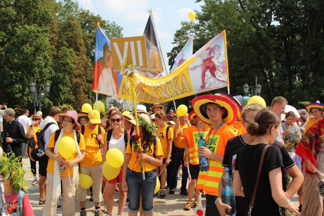 Powitanie pielgrzymów bielsko-żywieckich A.D. 2015 - cz. 1