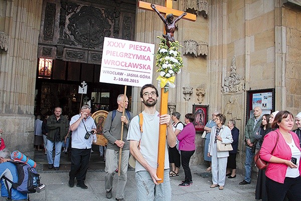  Dobry początek. Wyjście z katedry wrocławskiej