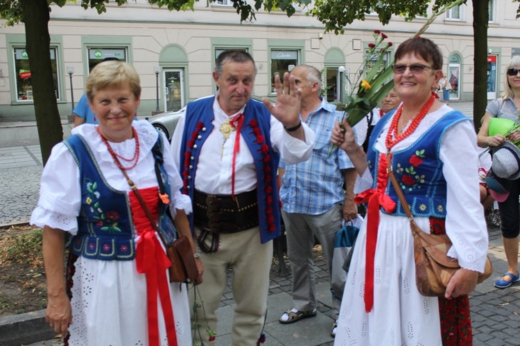 Ostatnie metry do kaplicy Matki Bożej Jasnogórskiej