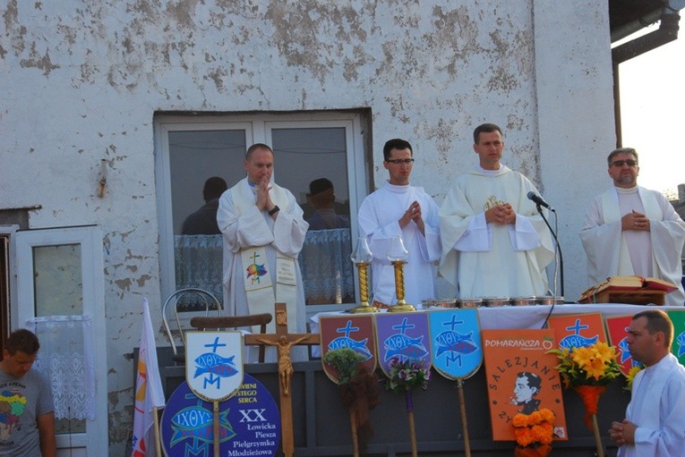 Msza św. w Gocławicach