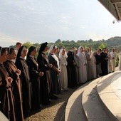 Przeżyjmy to jeszcze raz - Trzebnica