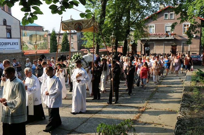 Procesja zaśnięcia i pogrzebu Maryi