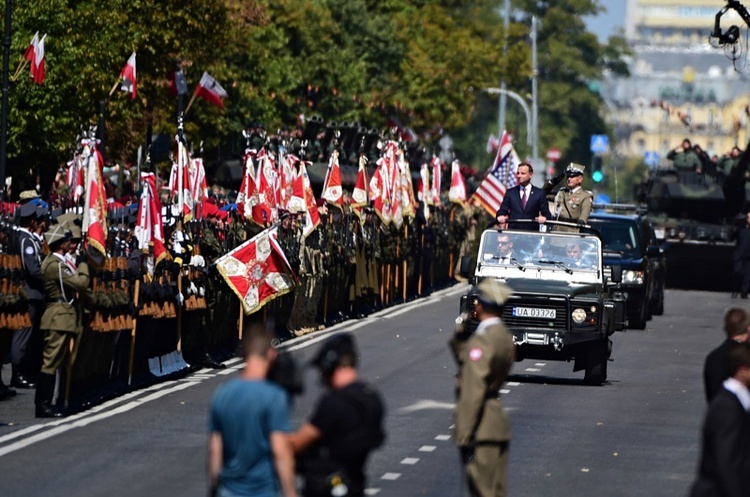 Defilada przeszła ulicami stolicy