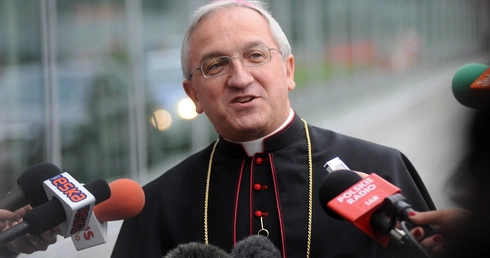 Był nuncjuszem w Polsce, został nuncjuszem we Francji