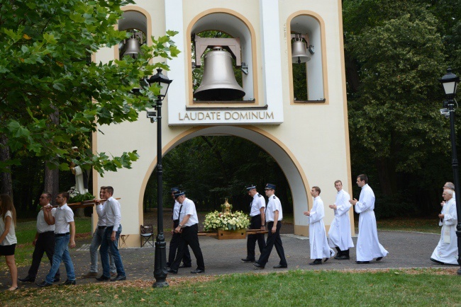 Odpust w Kamieniu Śl. i 30. rocznica sakry biskupiej