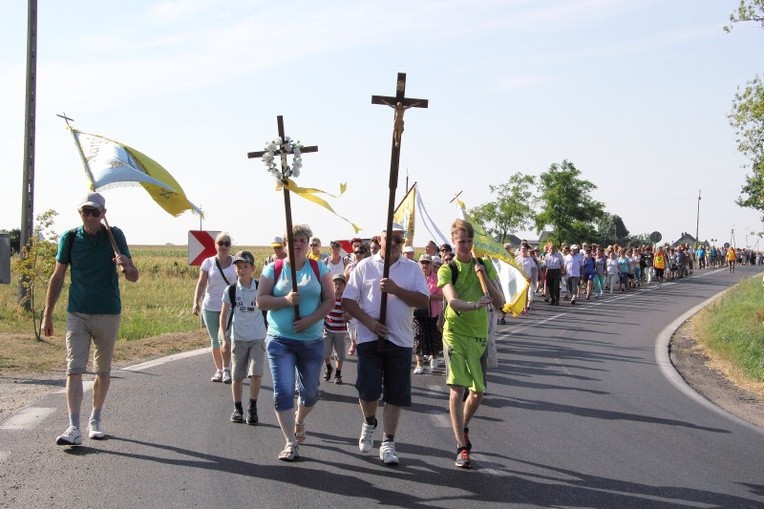 Pielgrzymka z Żychlina do MB Suserskiej