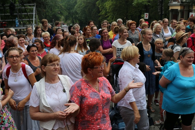 Godzina młodzieżowa w Piekarach Śl.