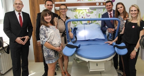 W Skierniewicach mamy mogą rodzić w specjalnej sali przeznaczonej do porodów rodzinnych
