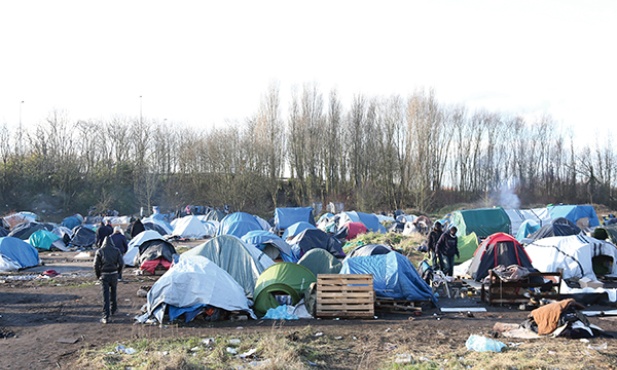 Tzw. dżungla już od 16 lat jest problemem mieszkańców Calais
