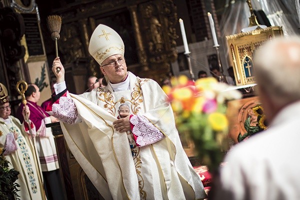  – „Uczyńcie, co Syn wam powie”. To przesłanie Maryi dla każdego z nas – powiedział abp Górzyński 