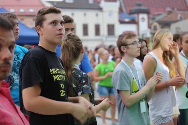 Muzyka i taniec na 200. urodziny św. Jana Bosko w Oświęcimiu